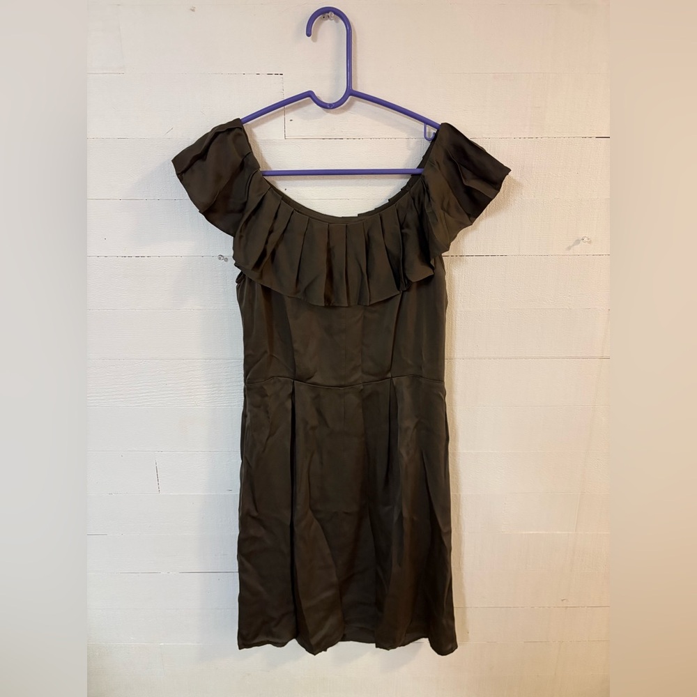 Banana Republic Silk Off Shoulder Ruffle Dress Charcoal Grey Small - Picture 3 of 9